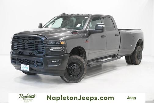 2025 RAM 3500 Tradesman Crew Cab 4x4 8' Box