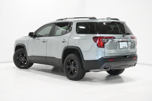 2023 GMC Acadia AWD AT4