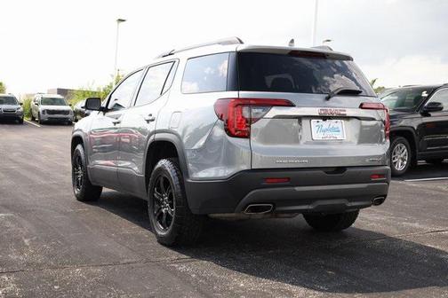 2023 GMC Acadia AWD AT4