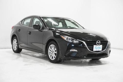 2016 Mazda Mazda3 i Sport