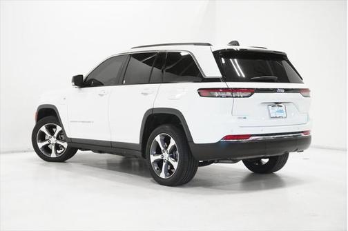 2022 Jeep Grand Cherokee 4xe Base