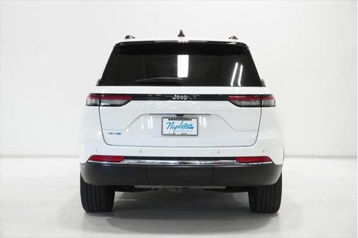 2022 Jeep Grand Cherokee 4xe Base