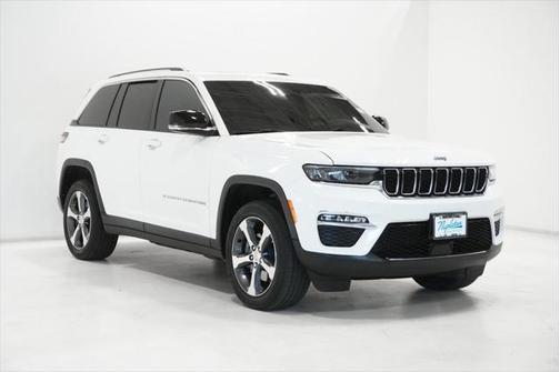 2022 Jeep Grand Cherokee 4xe Base