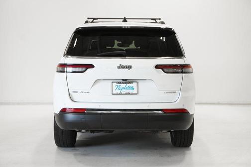 2022 Jeep Grand Cherokee L Laredo