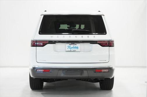 2022 Jeep Wagoneer Series III 4x4