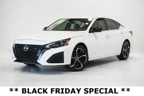 2023 Nissan Altima SR FWD