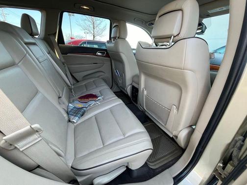 2011 Jeep Grand Cherokee Overland