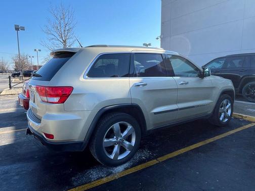 2011 Jeep Grand Cherokee Overland