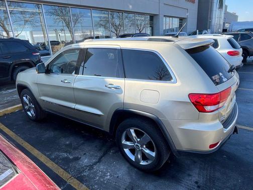 2011 Jeep Grand Cherokee Overland