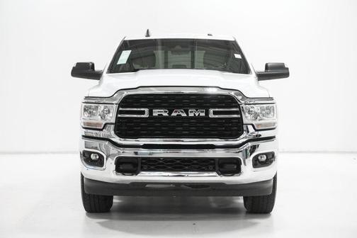 2022 RAM 2500 Big Horn Crew Cab 4x4 6'4' Box