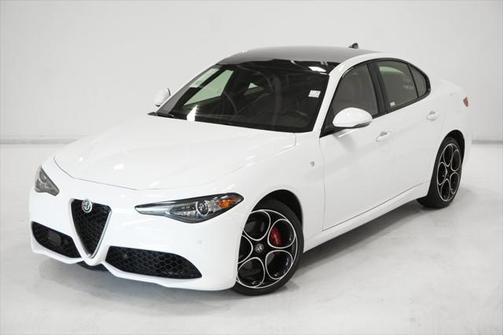 2022 Alfa Romeo Giulia Ti