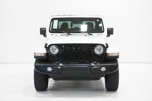 2021 Jeep Gladiator Willys 4x4