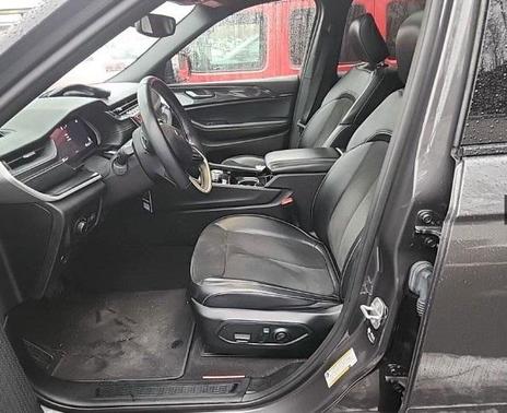 2022 Jeep Grand Cherokee L Altitude