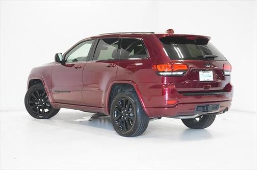 2017 Jeep Grand Cherokee Altitude
