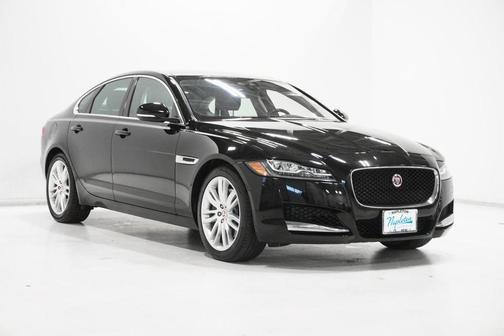 2016 Jaguar XF 35t Prestige