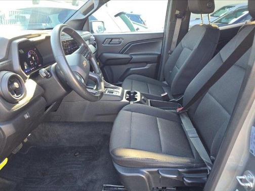 2024 Chevrolet Colorado WT