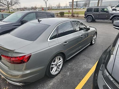 2023 Audi A4 45 S line Premium Plus
