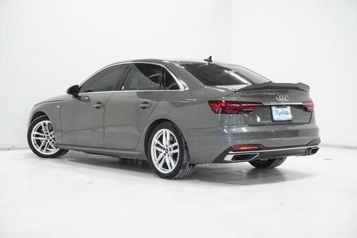 2023 Audi A4 45 S line Premium Plus