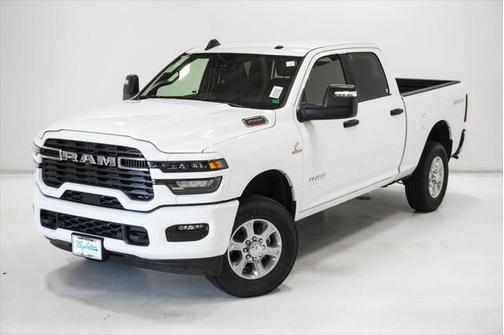 2025 RAM 2500 Big Horn Crew Cab 4x4 6'4' Box