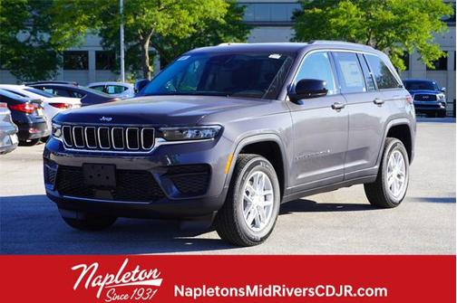 2024 Jeep Grand Cherokee Laredo