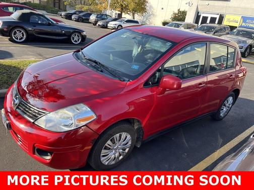 2009 Nissan Versa 1.8 S