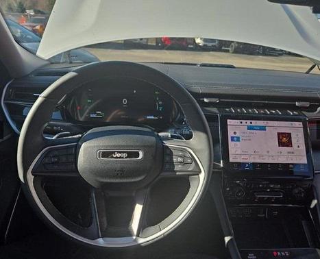 2022 Jeep Grand Cherokee 4xe Base