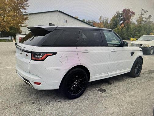 2022 Land Rover Range Rover Sport SVR