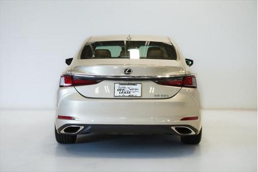 2019 Lexus ES 350 Base
