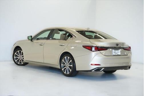 2019 Lexus ES 350 Base