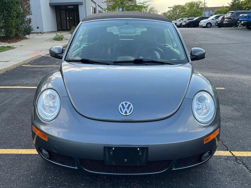 Platinum Gray 2006 Volkswagen New Beetle 2.5