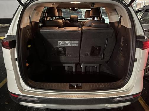 2022 Kia Carnival EX