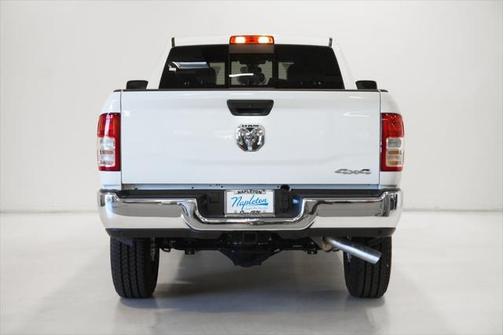 2025 RAM 2500 Tradesman Crew Cab 4x4 6'4' Box