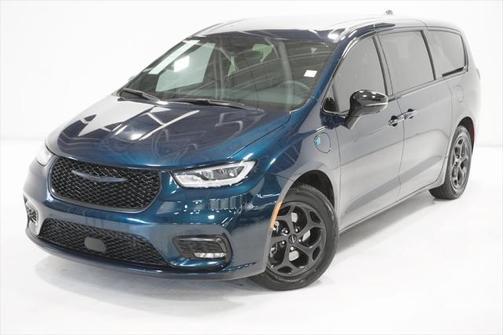2023 Chrysler Pacifica Hybrid Limited