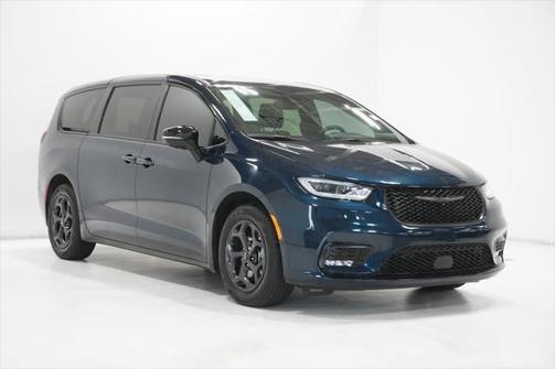 2023 Chrysler Pacifica Hybrid Limited