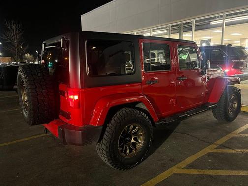 2017 Jeep Wrangler Unlimited Sahara