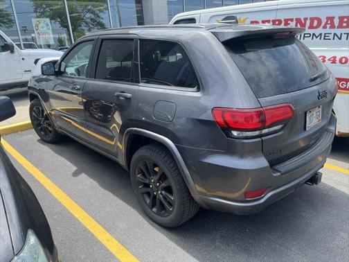 2017 Jeep Grand Cherokee Altitude