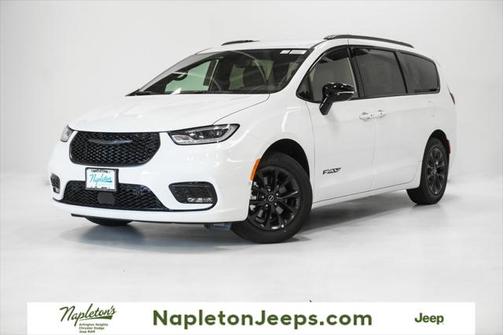 2025 Chrysler Pacifica L