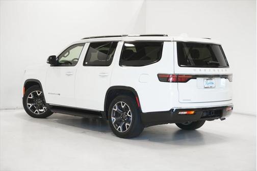 2023 Jeep Wagoneer Series III 4x4