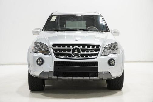 2010 Mercedes-Benz M-Class 4MATIC