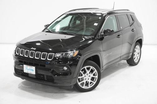 2022 Jeep Compass Latitude Lux