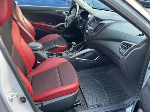 2014 Hyundai Veloster Turbo R-Spec