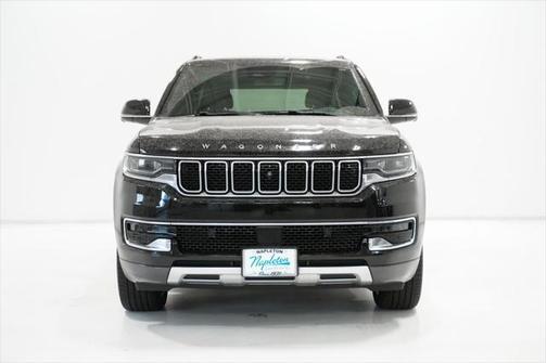 2022 Jeep Wagoneer Series III 4x4