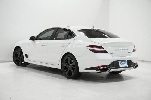 2022 Genesis G70 3.3T AWD