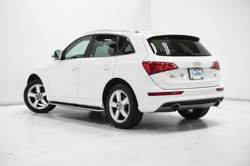 2011 Audi Q5 Premium Plus