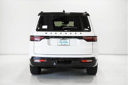 2025 Jeep Wagoneer Carbide 4x4
