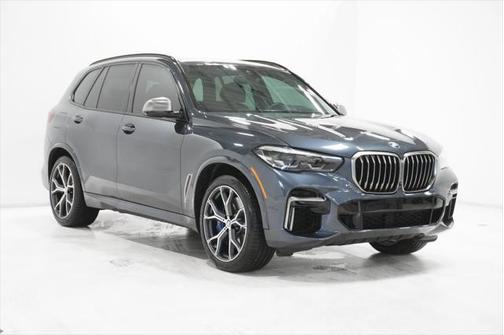 2022 BMW X5 M50i