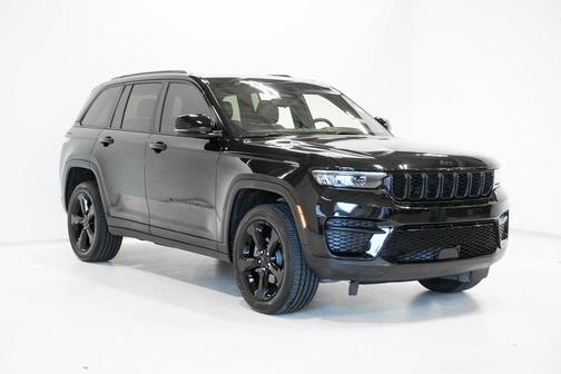 2024 Jeep Grand Cherokee Altitude