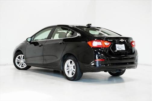 2016 Chevrolet Cruze LT Auto