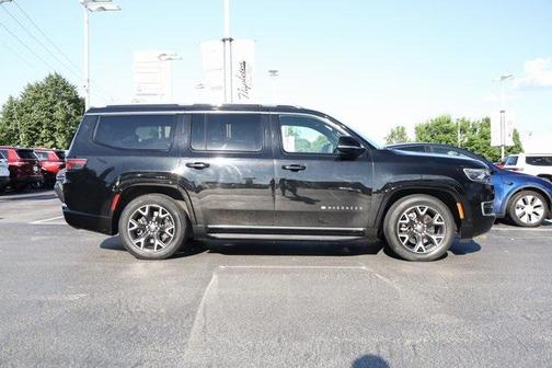 2023 Jeep Wagoneer Series III 4x4