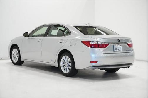 2013 Lexus ES 300h Base